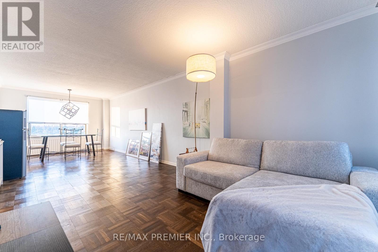 612 - 660 EGLINTON AVENUE W, Toronto, Ontario