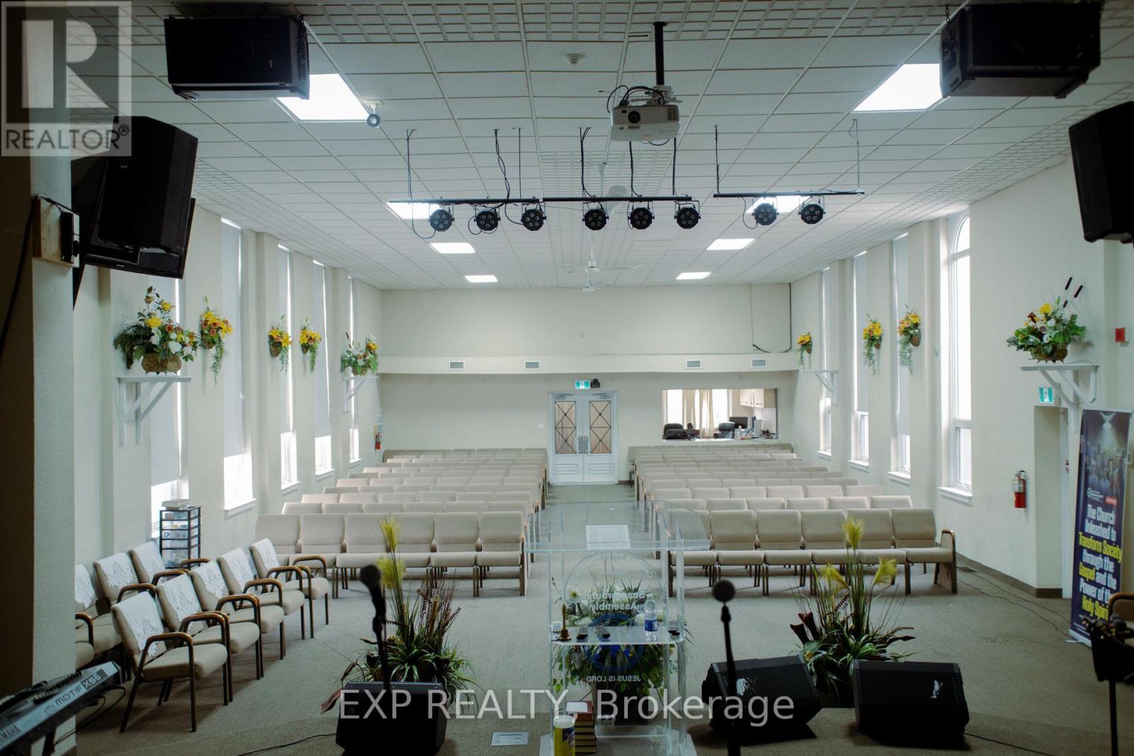 1355 Warden Avenue, Toronto, Ontario  M1R 2R9 - Photo 9 - E13053884