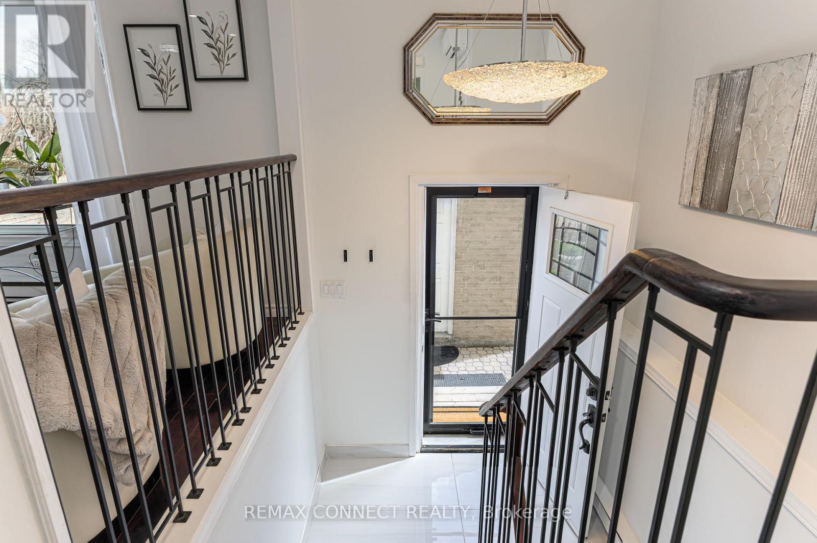 594 Waverly Street N, Oshawa, Ontario  L1J 7G1 - Photo 11 - E13021814