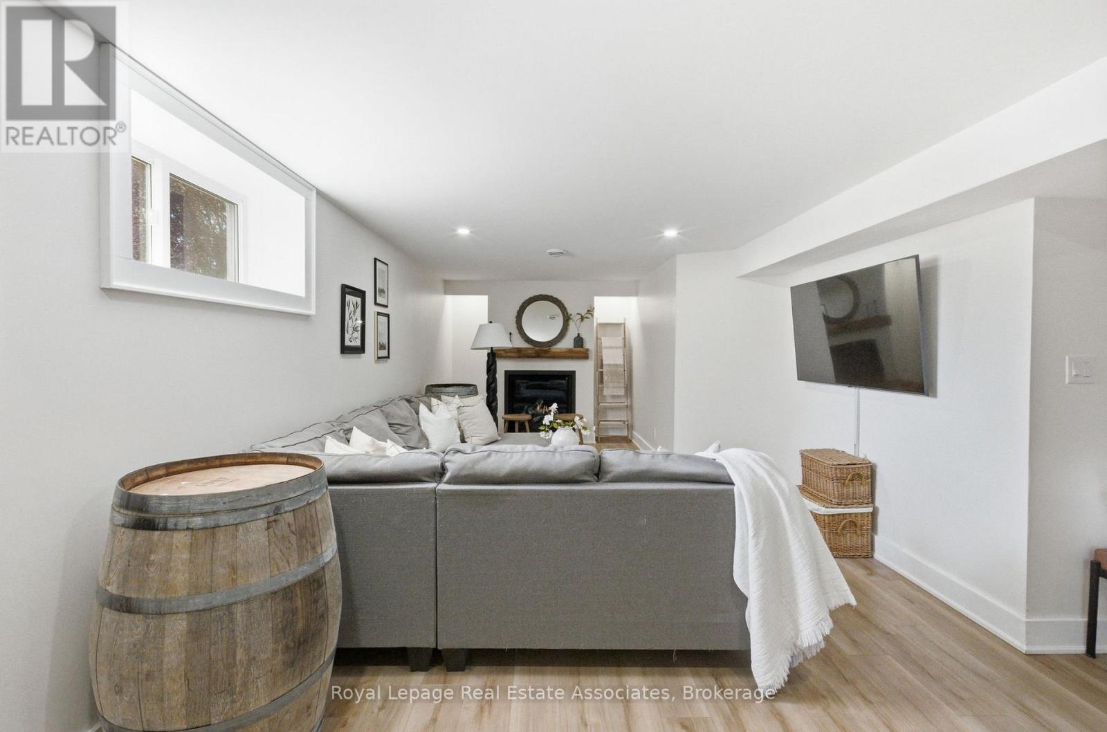 8 Beaverdale Crescent, Georgina, Ontario  L0E 1N0 - Photo 16 - N13053700