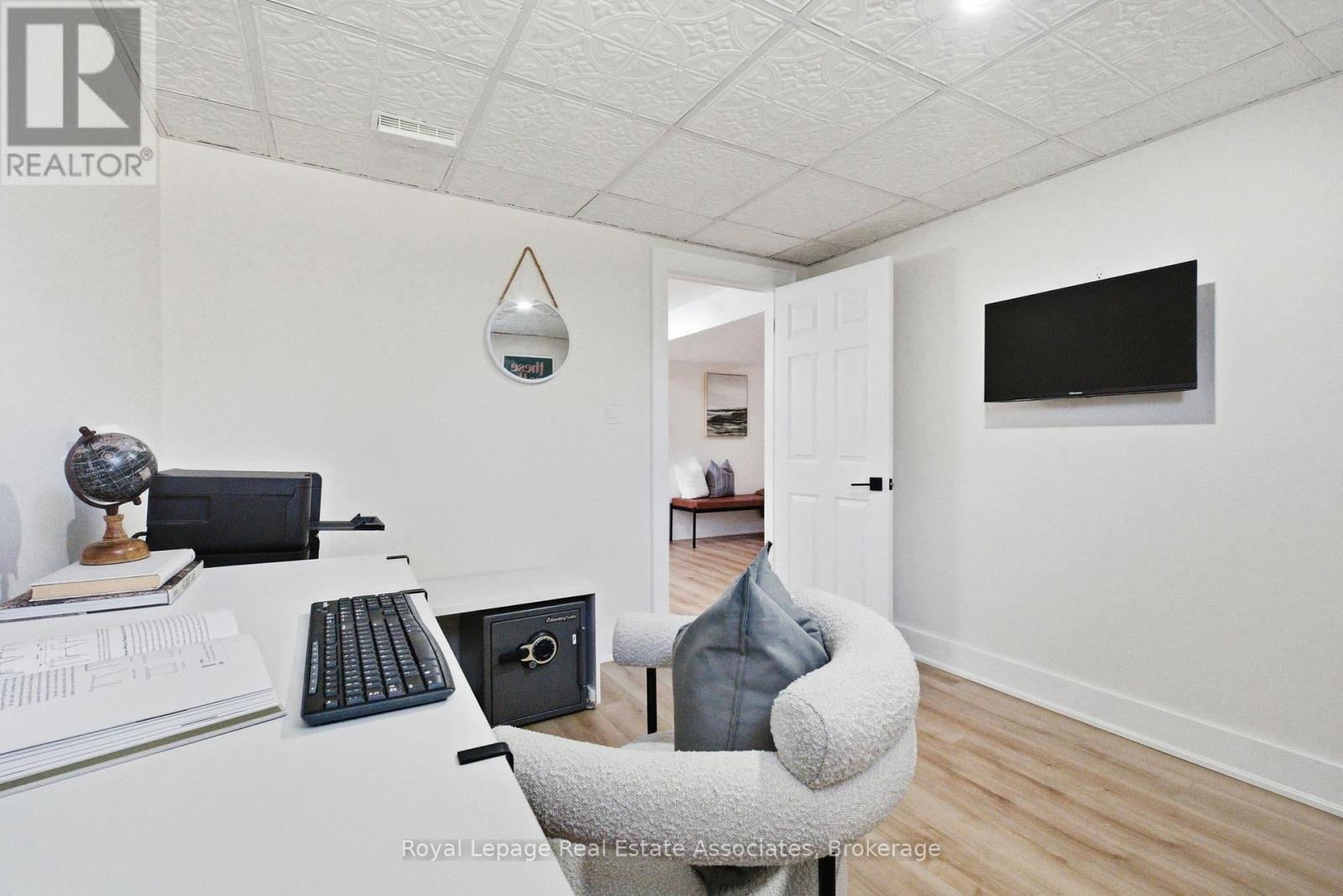 8 Beaverdale Crescent, Georgina, Ontario  L0E 1N0 - Photo 21 - N13053700