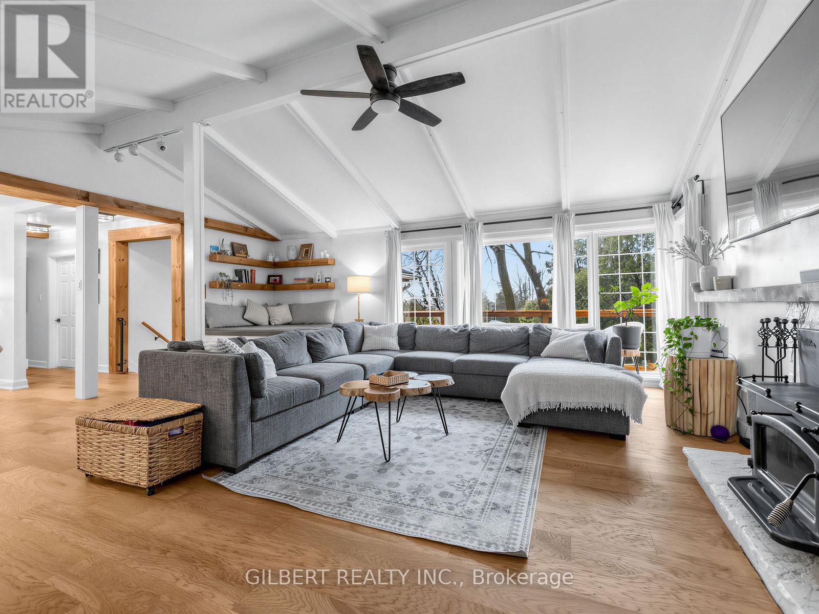 313 Winnifred Drive, Georgina, Ontario  L4P 3B4 - Photo 12 - N13053816