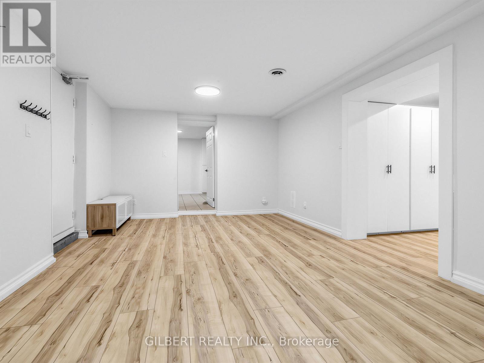 313 Winnifred Drive, Georgina, Ontario  L4P 3B4 - Photo 27 - N13053816