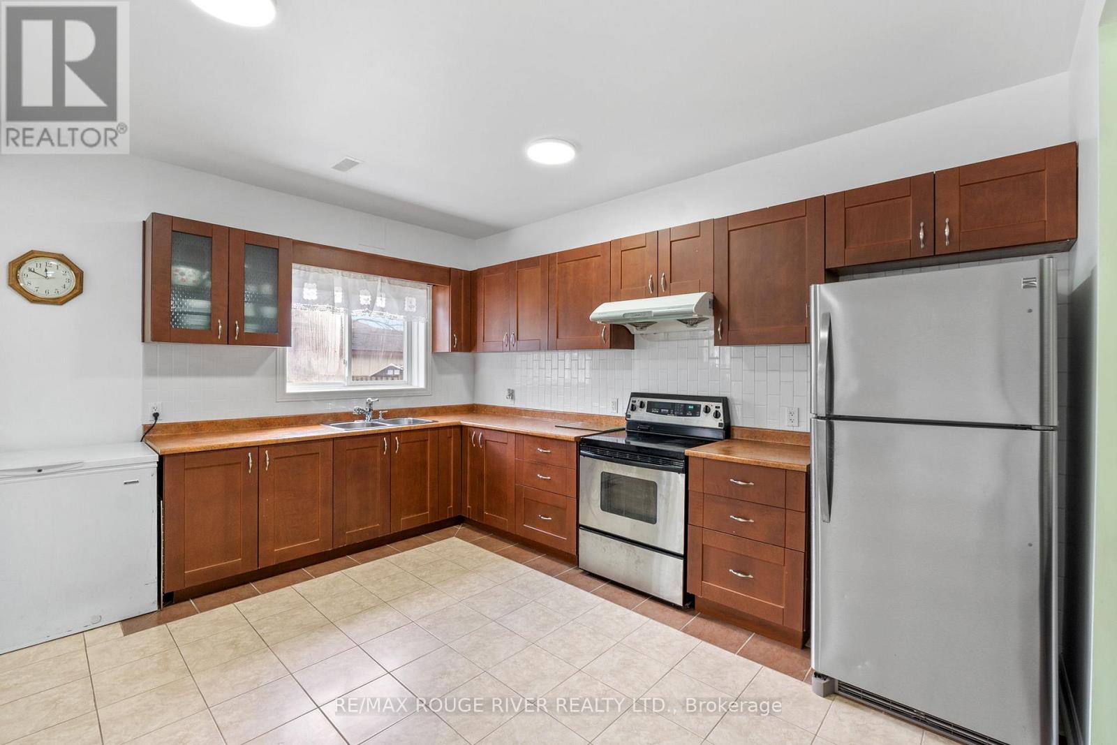 766 Munson Crescent, Cobourg, Ontario  K9A 5N9 - Photo 34 - X12994896