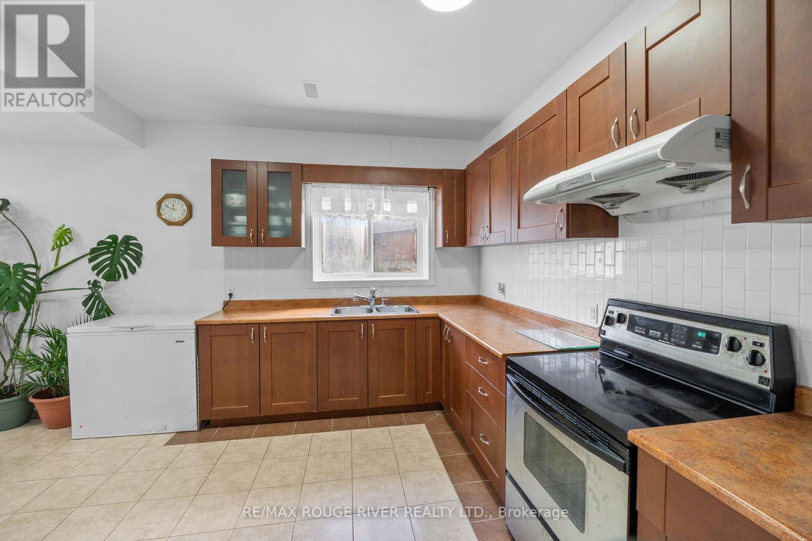 766 Munson Crescent, Cobourg, Ontario  K9A 5N9 - Photo 35 - X12994896