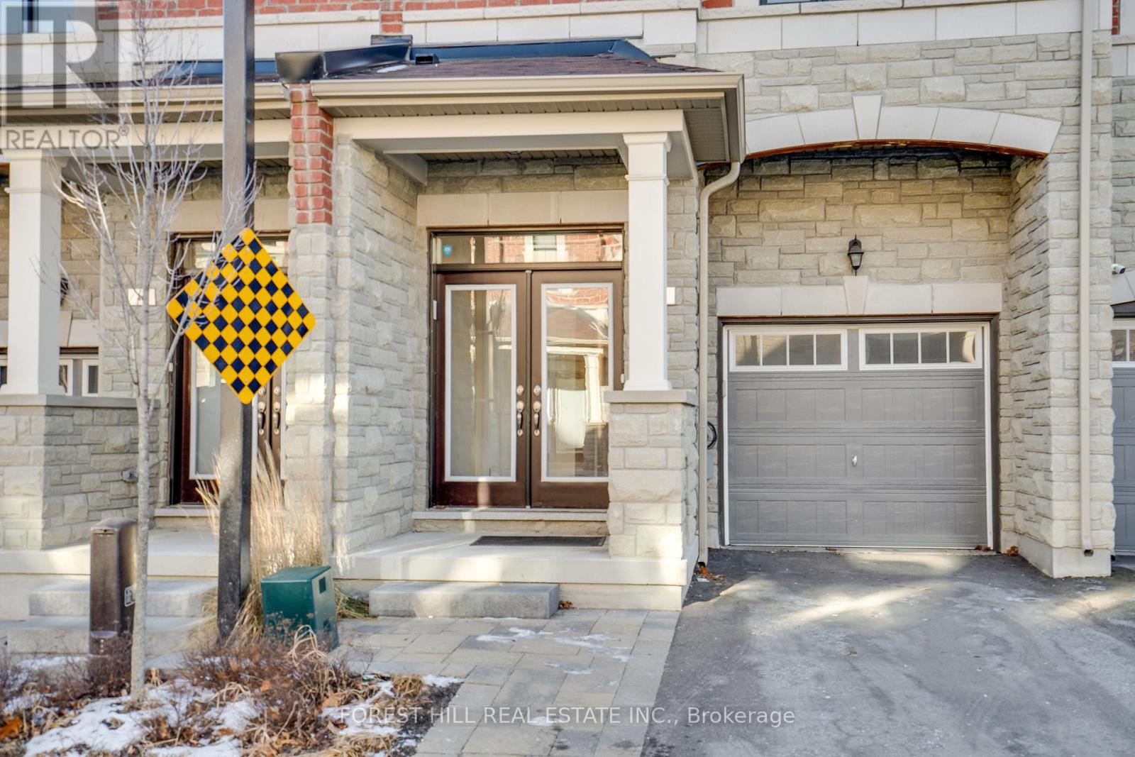 41 Hiawatha Court, Vaughan, Ontario  L4L 0J2 - Photo 7 - N13032886