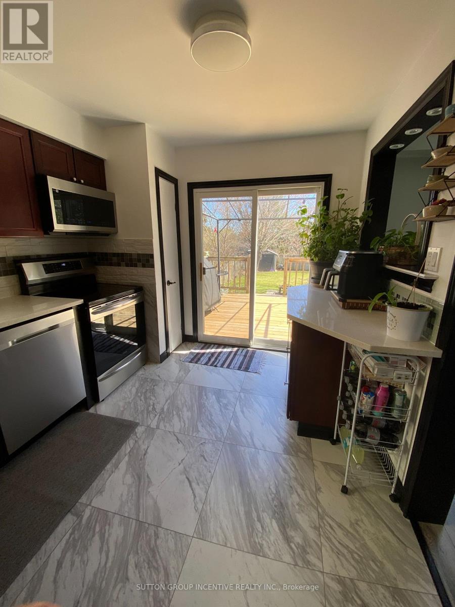 113 Garden Drive, Barrie, Ontario  L4N 5T9 - Photo 16 - S12939004