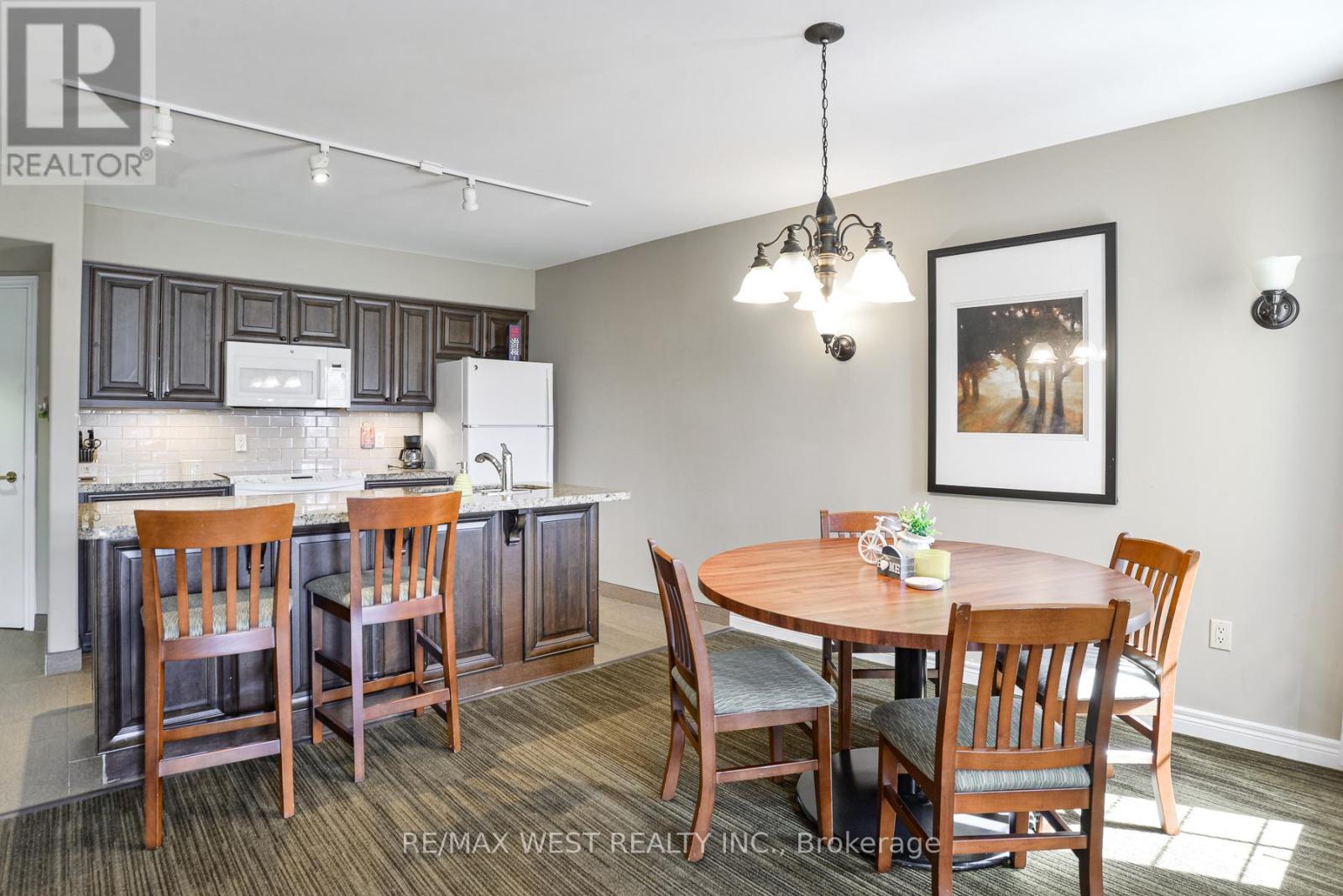 2076-77 - 90 Highland Drive, Oro-Medonte, Ontario  L0L 2L0 - Photo 4 - S13053772
