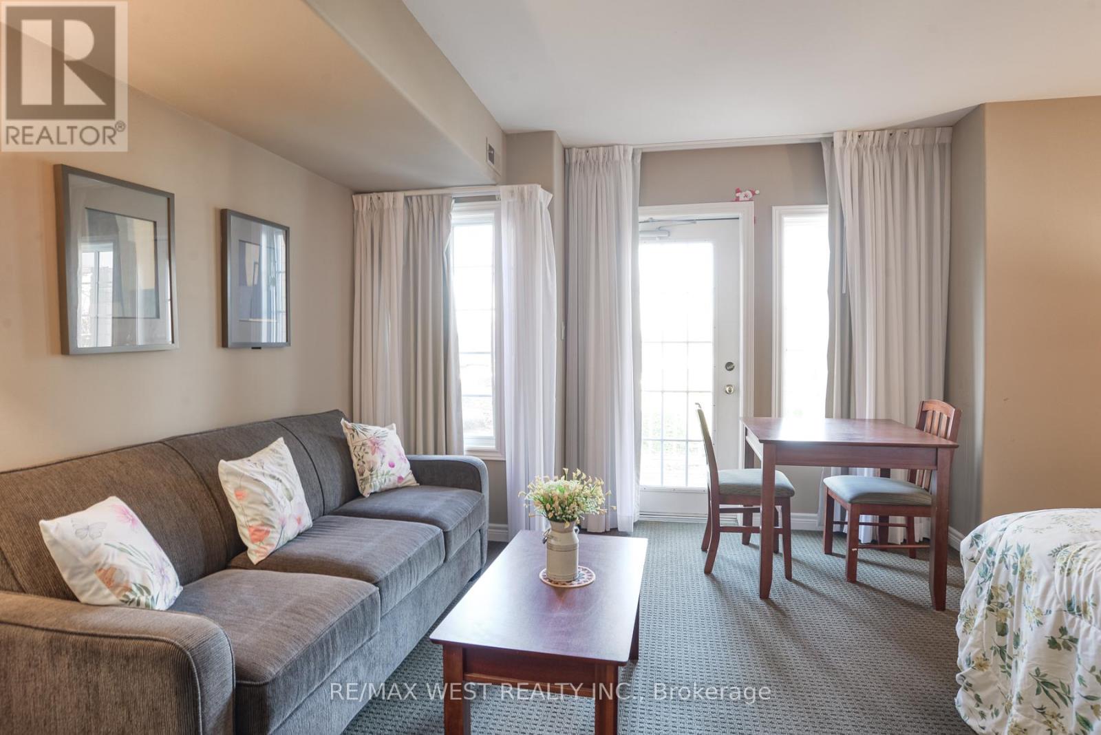 2076-77 - 90 Highland Drive, Oro-Medonte, Ontario  L0L 2L0 - Photo 6 - S13053772