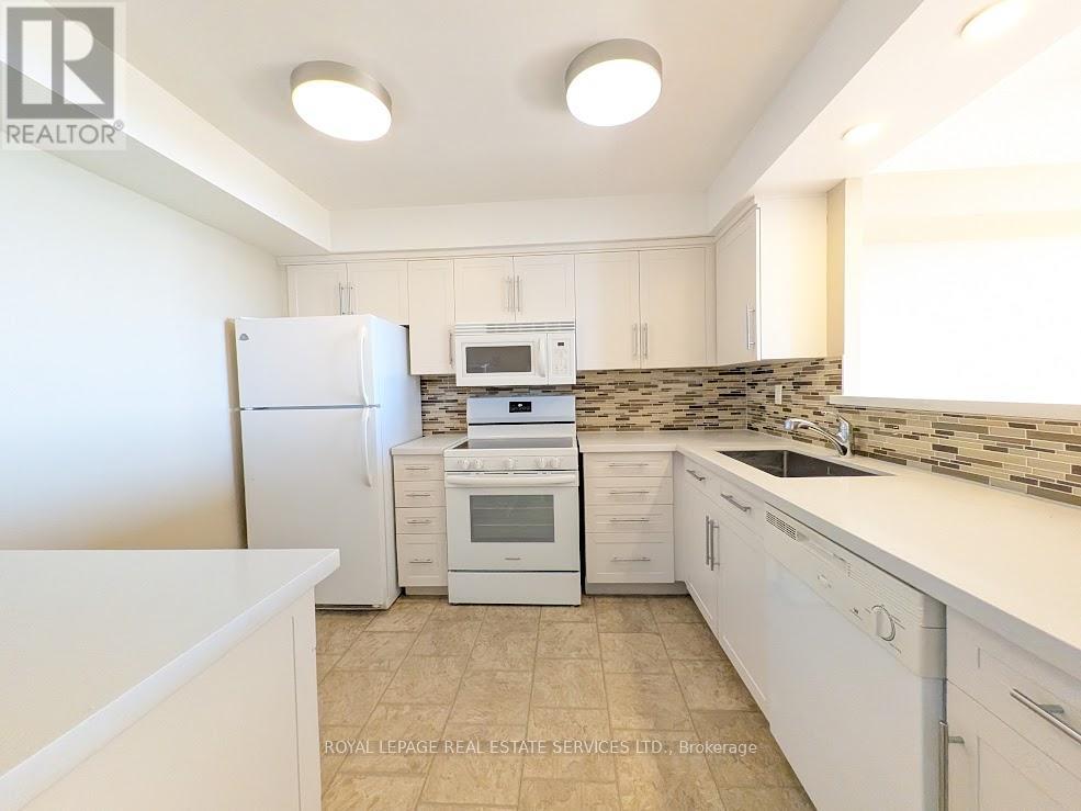 1504 - 3845 Lake Shore Boulevard W, Toronto, Ontario  M8W 4Y3 - Photo 7 - W13046012