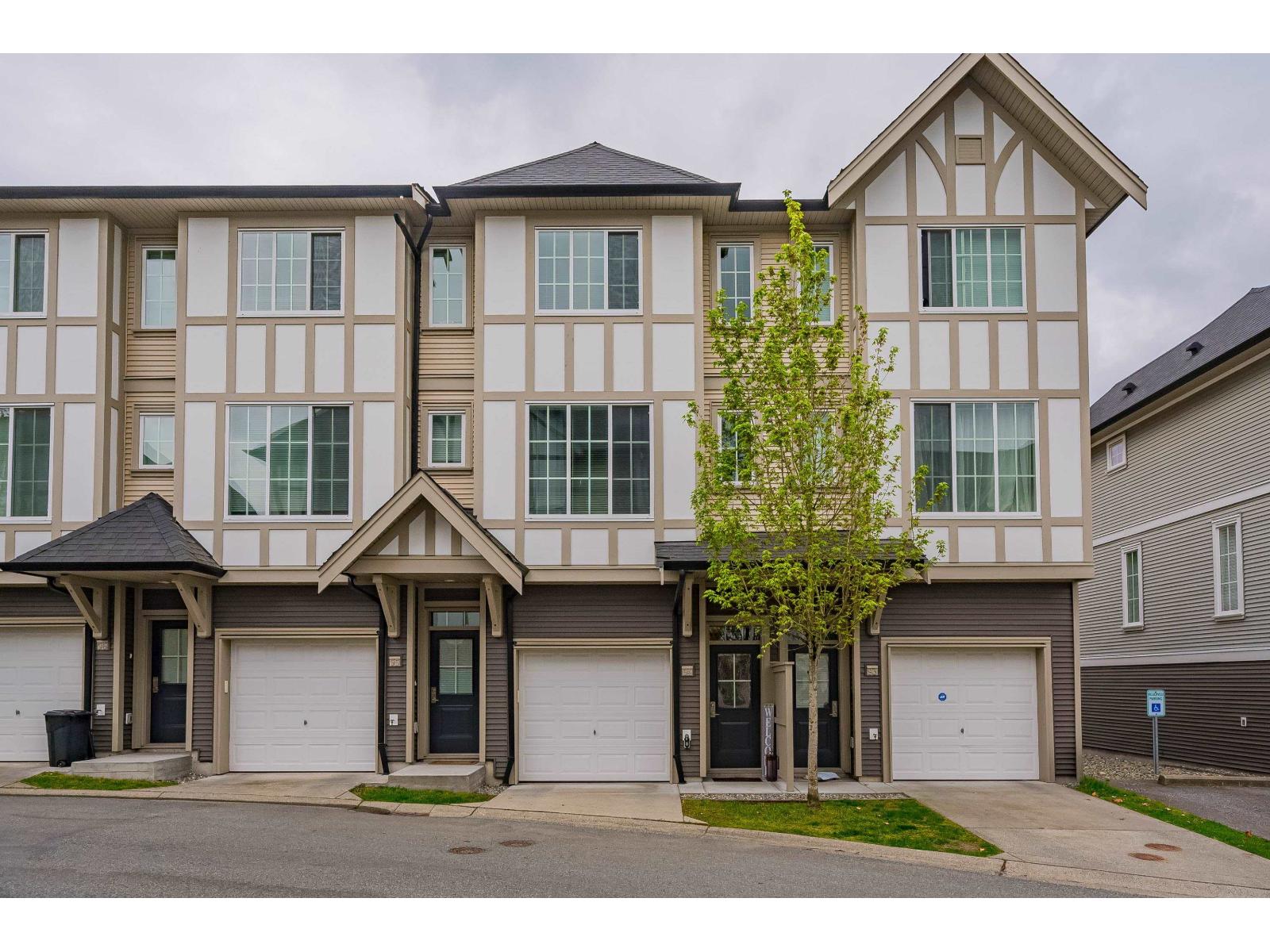 94 30989 Westridge Place, Abbotsford, British Columbia  V2T 0E7 - Photo 2 - R3113501