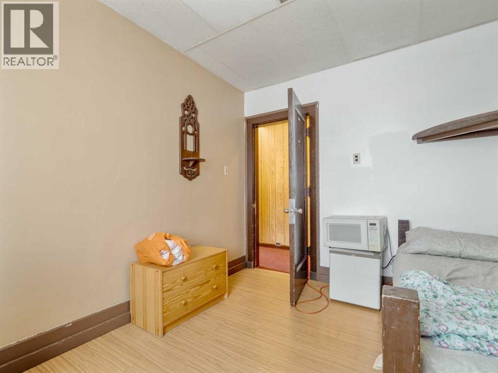 7719 17 Avenue, Coleman, Alberta  T0K 0M0 - Photo 44 - A2232986