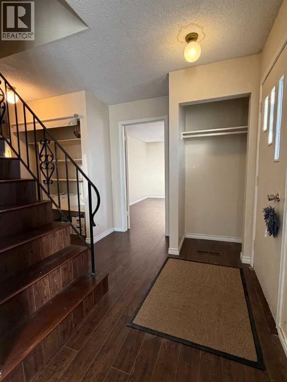 5011 53 Street, Consort, Alberta  T0C 1B0 - Photo 3 - A2287439