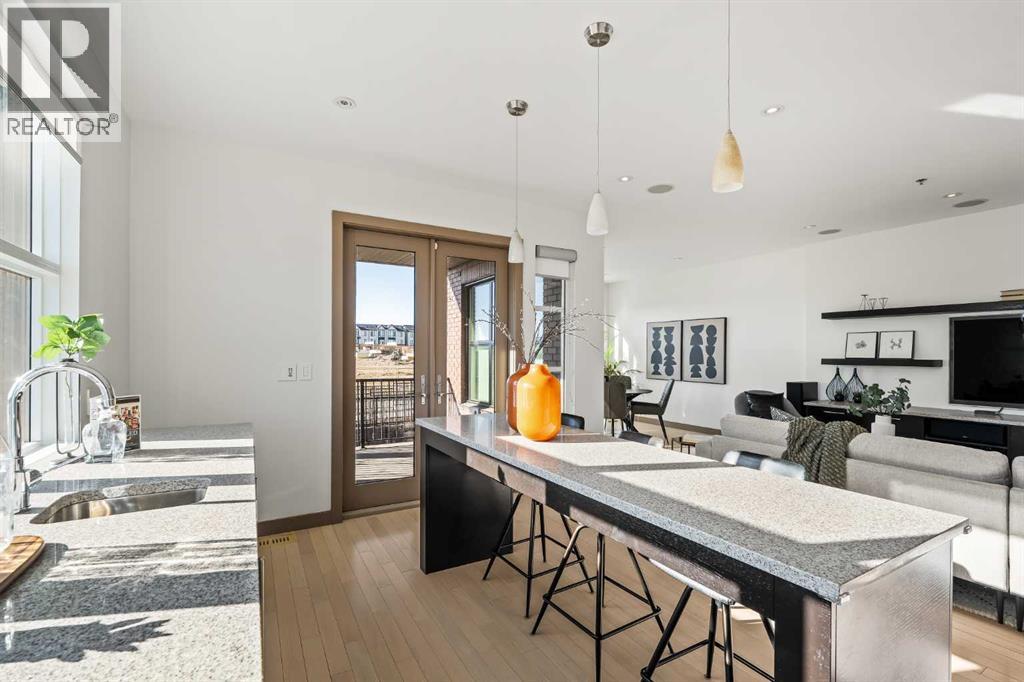 101 Aspen Meadows Hill Sw, Calgary, Alberta  T3H 0G3 - Photo 10 - A2286710