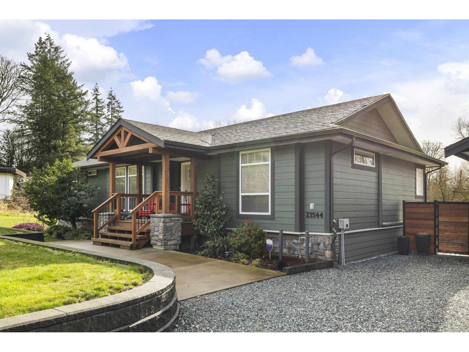 23544 20 Avenue, Langley, British Columbia  V2Z 2Z7 - Photo 1 - R3092697