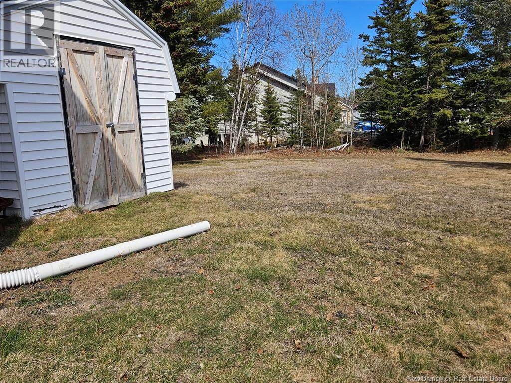 4330 Rue Beauregard, Tracadie, New Brunswick  E1X 1C4 - Photo 8 - NB136393