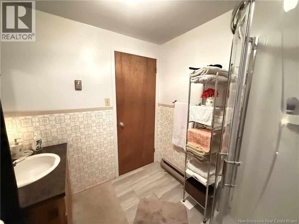 4330 Rue Beauregard, Tracadie, New Brunswick  E1X 1C4 - Photo 35 - NB136393