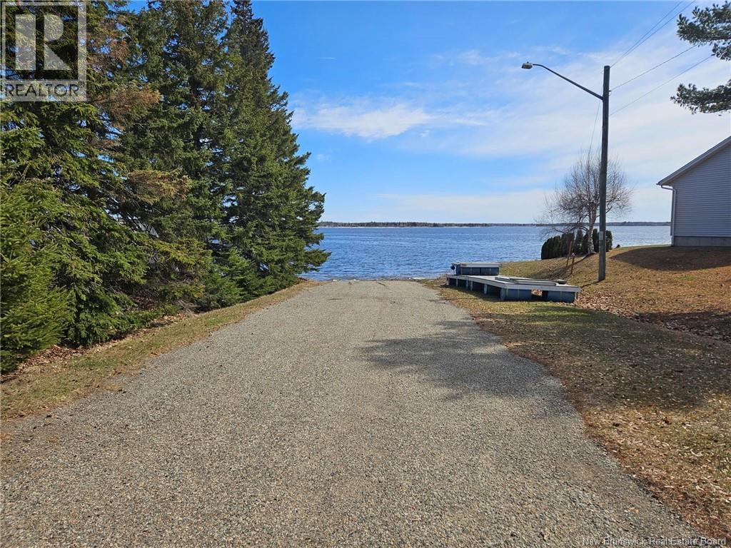 4330 Rue Beauregard, Tracadie, New Brunswick  E1X 1C4 - Photo 43 - NB136393