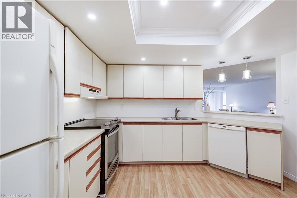 1201 North Shore Boulevard Unit# 204, Burlington, Ontario  L7S 1Z5 - Photo 11 - 40820576