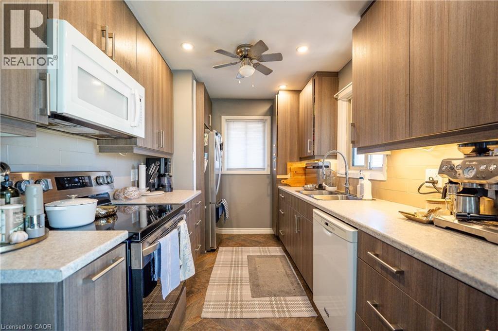 211 Dixon Street, Kitchener, Ontario  N2G 3E8 - Photo 15 - 40823985