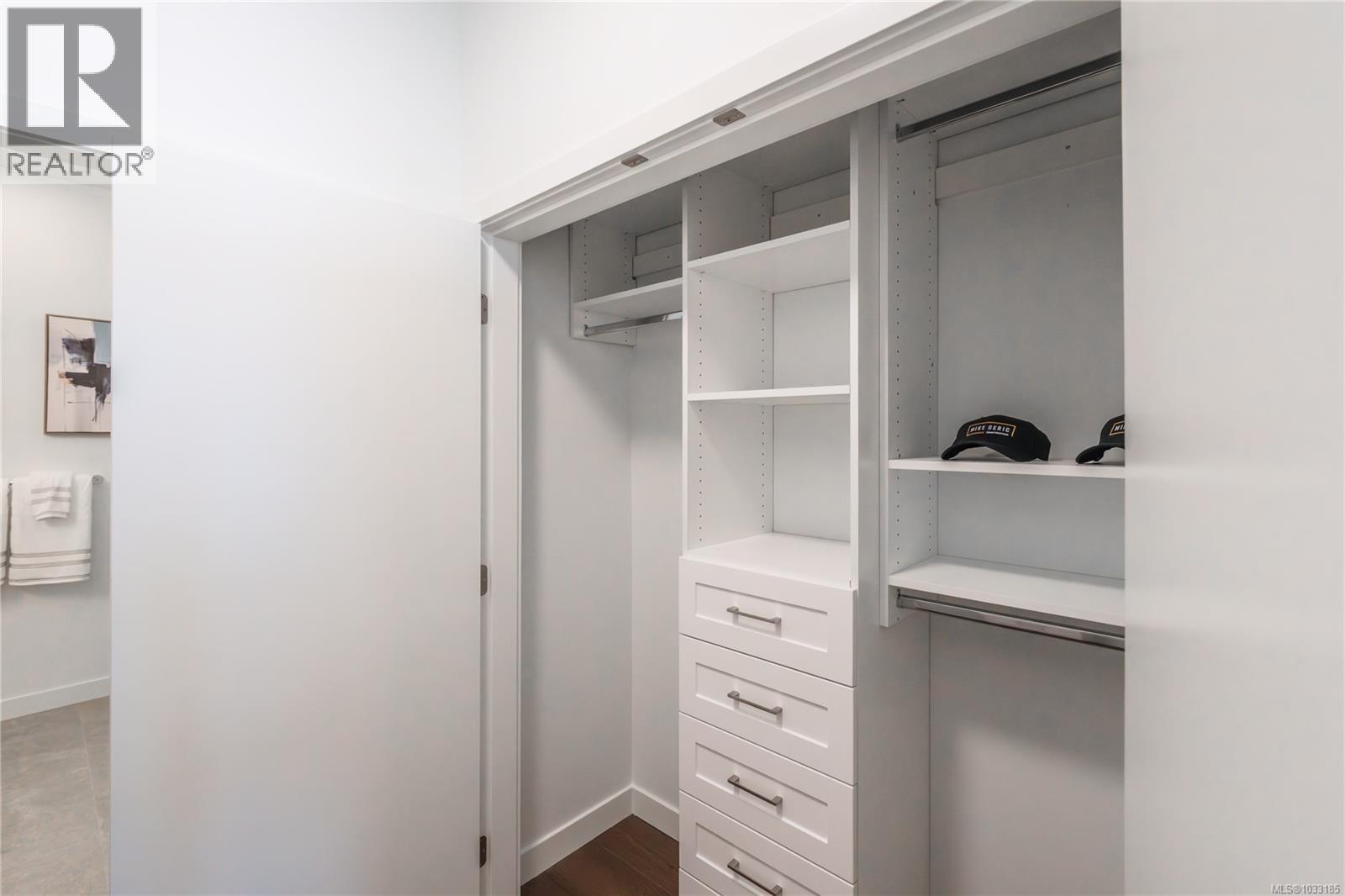 307 9570 Fifth St, Sidney, British Columbia  V8L 2W5 - Photo 20 - 1033185