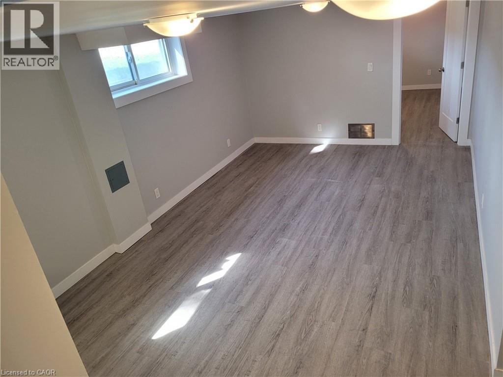 211 Dixon Street, Kitchener, Ontario  N2G 3E8 - Photo 31 - 40824391