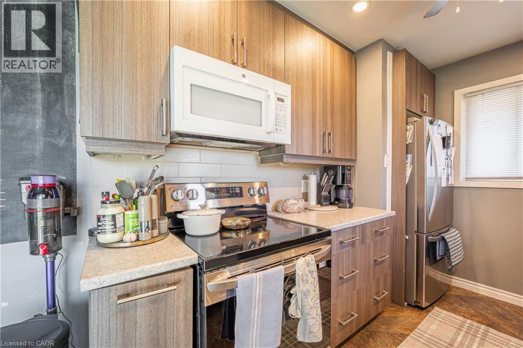 211 Dixon Street, Kitchener, Ontario  N2G 3E8 - Photo 17 - 40824391