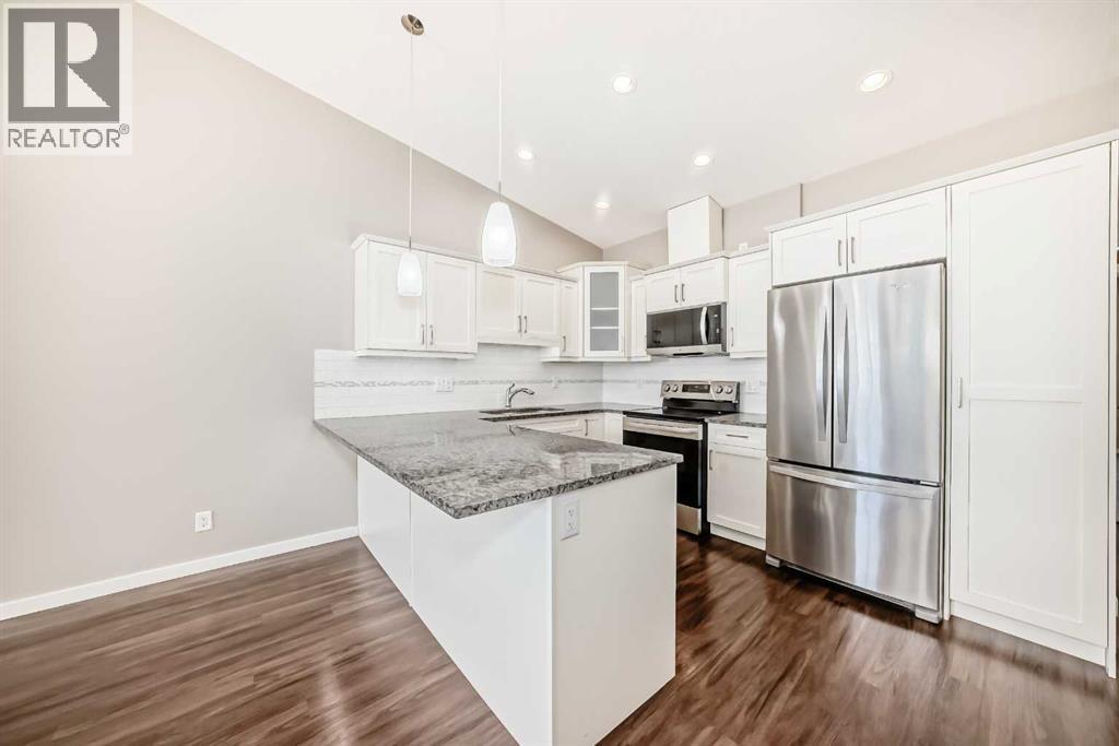 10 Sunvale Place NE, High River, Alberta  T1V 0J3 - Photo 3 - A2303580