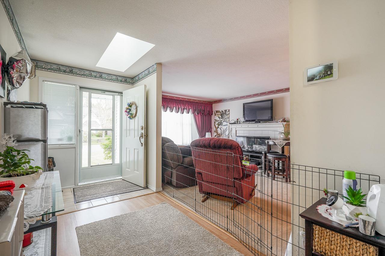 3329 197 Street, Langley, British Columbia  V3A 7X4 - Photo 3 - R3116675