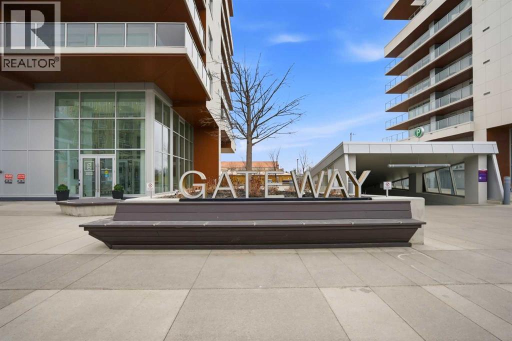 415, 8445 Broadcast Avenue SW, Calgary, Alberta  T3H 6B5 - Photo 4 - A2305255