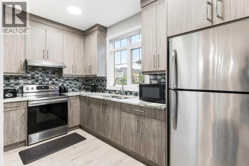 876 East Lakeview Road, Chestermere, Alberta  T1X 0W7 - Photo 17 - A2305748