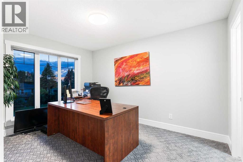 876 East Lakeview Road, Chestermere, Alberta  T1X 0W7 - Photo 25 - A2305748