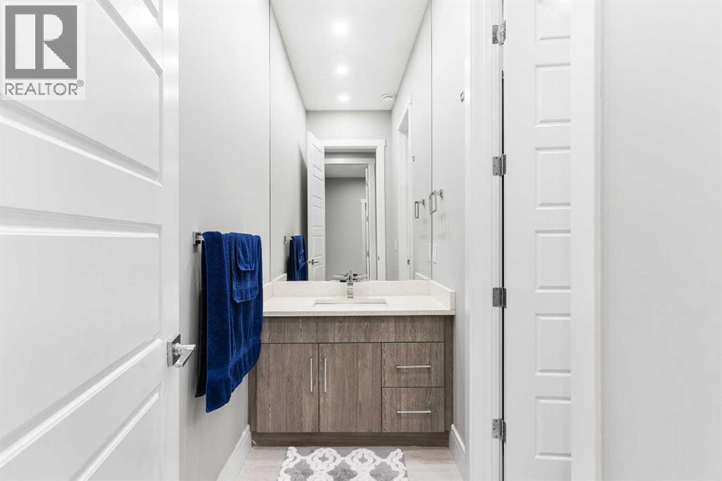 876 East Lakeview Road, Chestermere, Alberta  T1X 0W7 - Photo 41 - A2305748