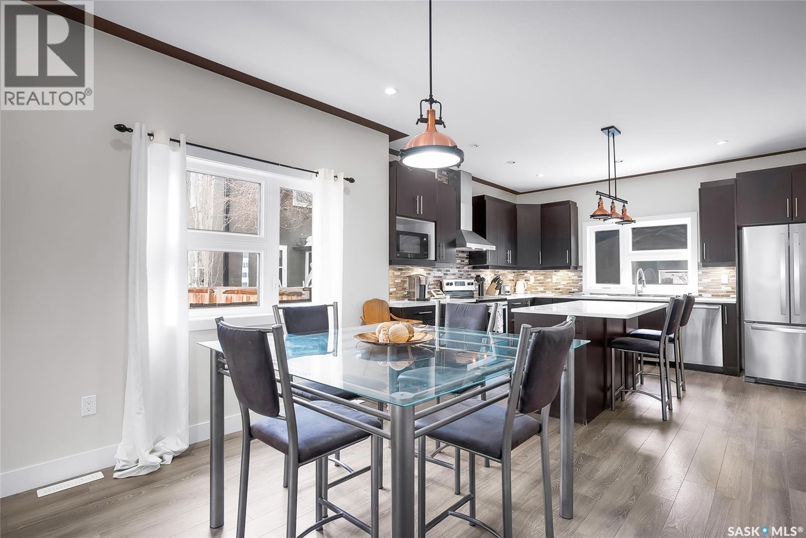 305 Clarence Avenue S, Saskatoon, Saskatchewan  S7N 1H5 - Photo 10 - SK034162