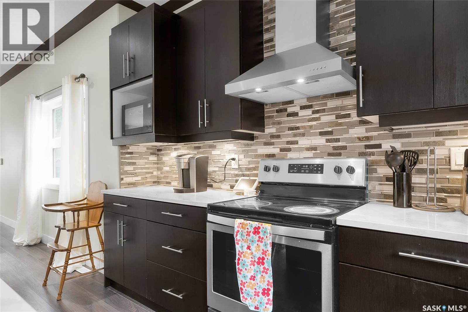 305 Clarence Avenue S, Saskatoon, Saskatchewan  S7N 1H5 - Photo 13 - SK034162