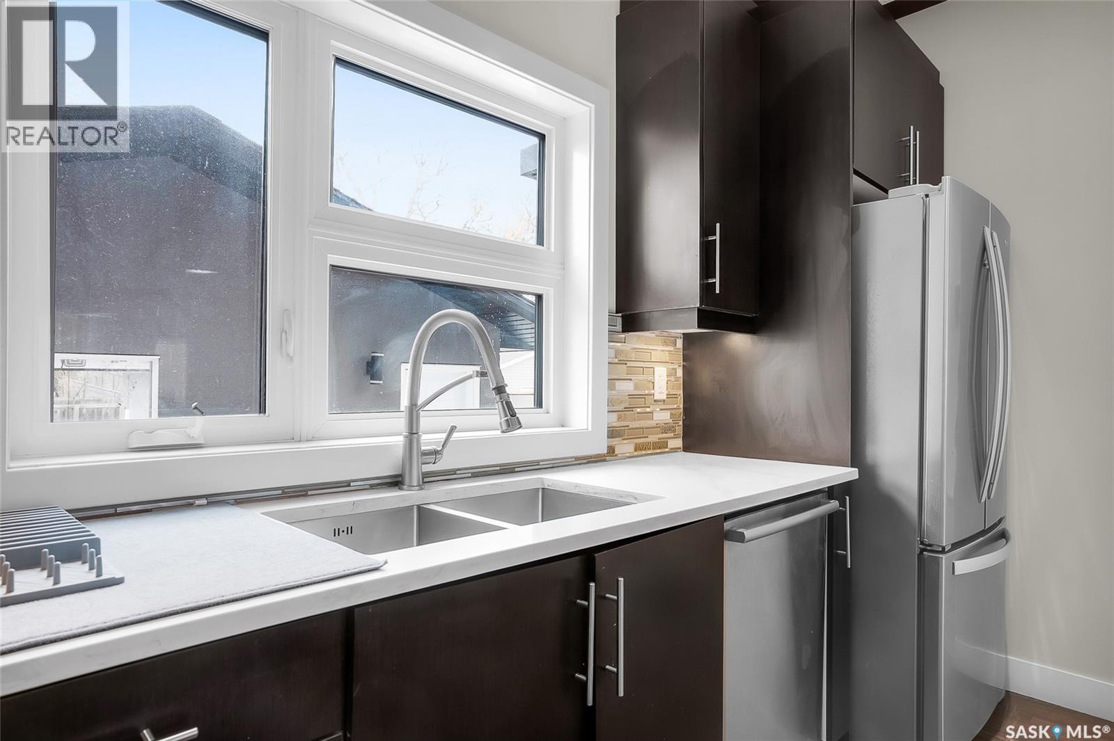 305 Clarence Avenue S, Saskatoon, Saskatchewan  S7N 1H5 - Photo 14 - SK034162