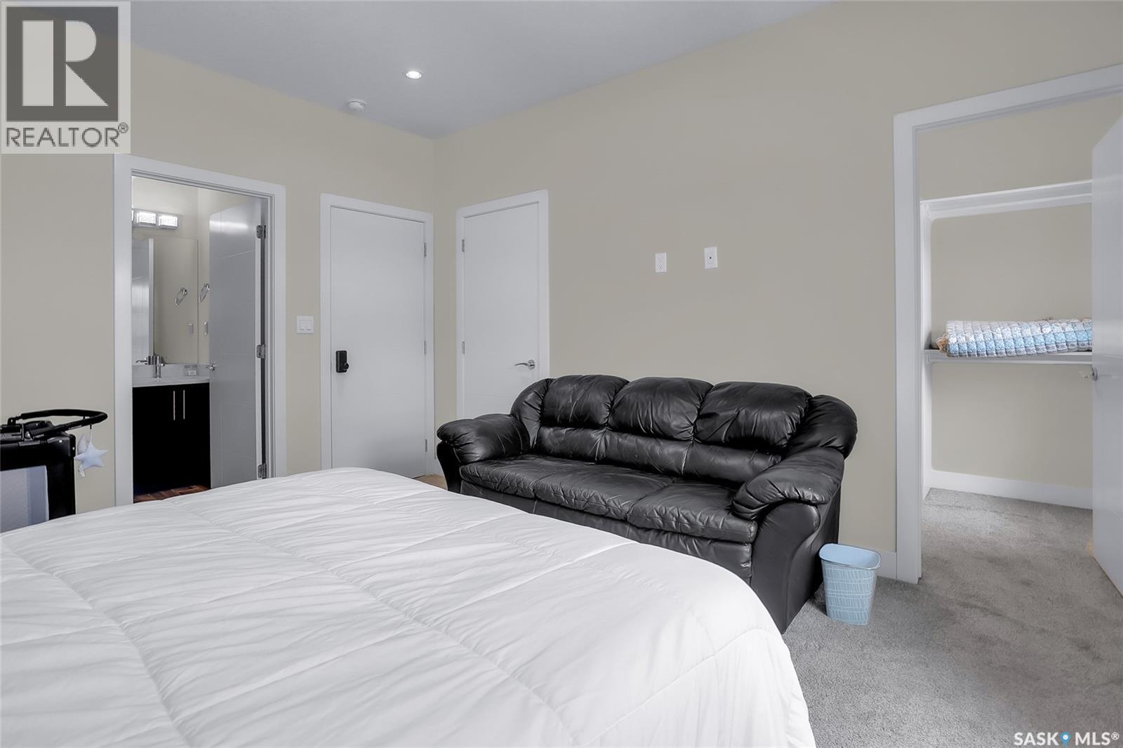 305 Clarence Avenue S, Saskatoon, Saskatchewan  S7N 1H5 - Photo 19 - SK034162