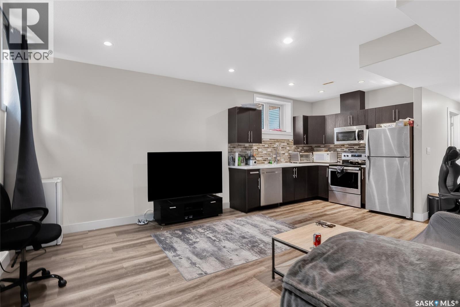 305 Clarence Avenue S, Saskatoon, Saskatchewan  S7N 1H5 - Photo 28 - SK034162