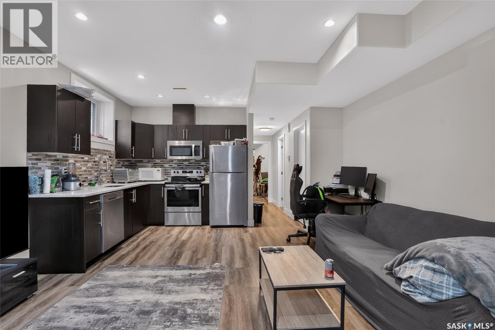 305 Clarence Avenue S, Saskatoon, Saskatchewan  S7N 1H5 - Photo 29 - SK034162