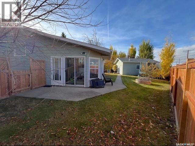 713 Chambers Court, Shellbrook, Saskatchewan  S0J 2E0 - Photo 2 - SK034157