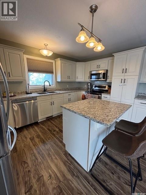 713 Chambers Court, Shellbrook, Saskatchewan  S0J 2E0 - Photo 5 - SK034157