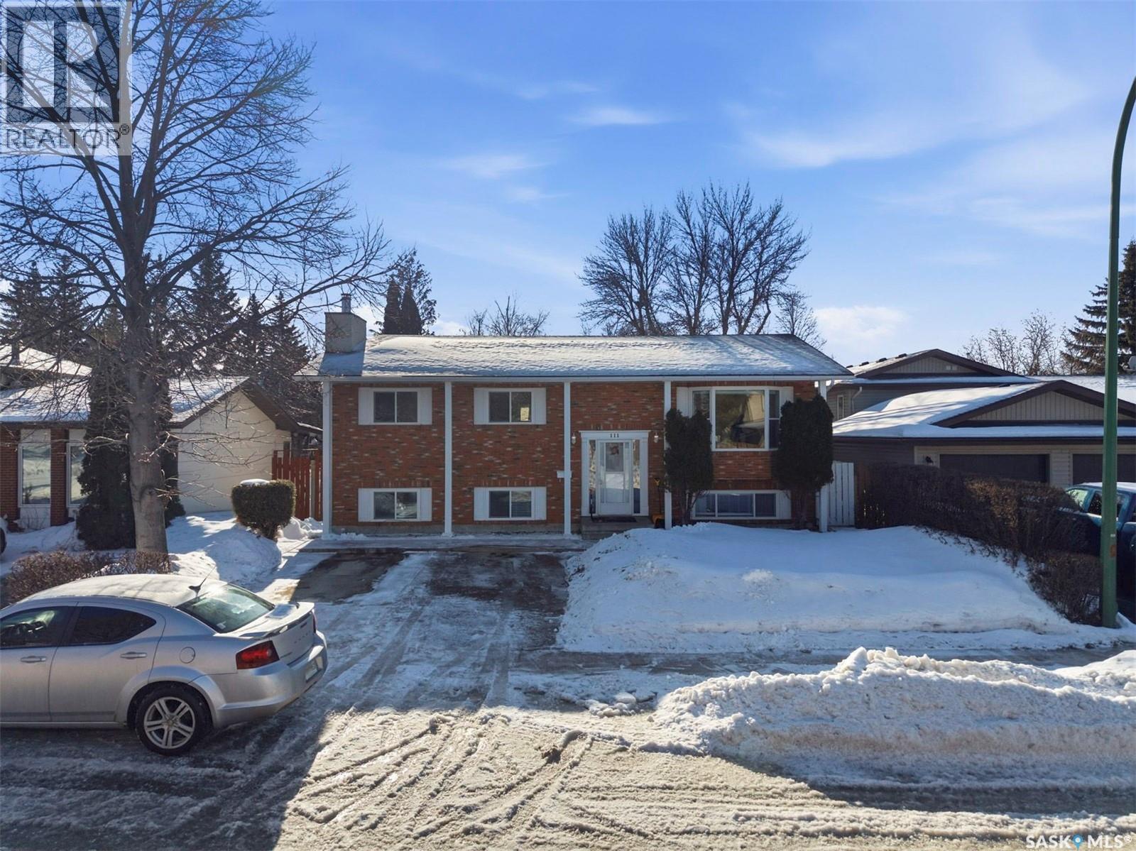 111 Gustin Crescent, Saskatoon, Saskatchewan  S7H 6H7 - Photo 44 - SK033880