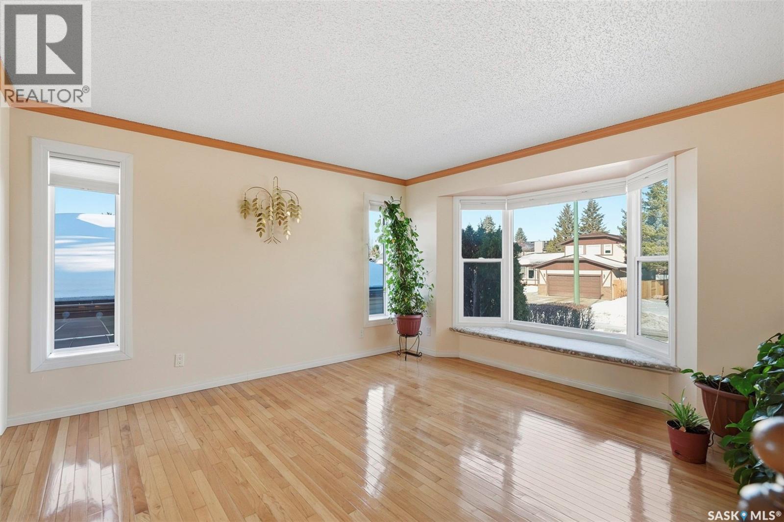 111 Gustin Crescent, Saskatoon, Saskatchewan  S7H 6H7 - Photo 6 - SK033880