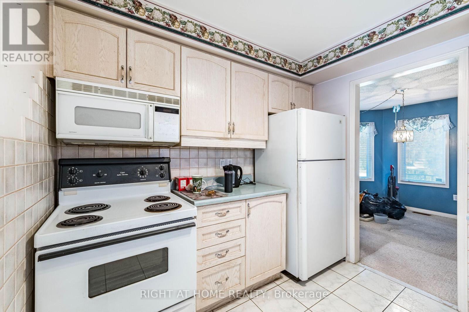 9 Woodstream Avenue, Brampton, Ontario  L6R 1N7 - Photo 14 - W13053748