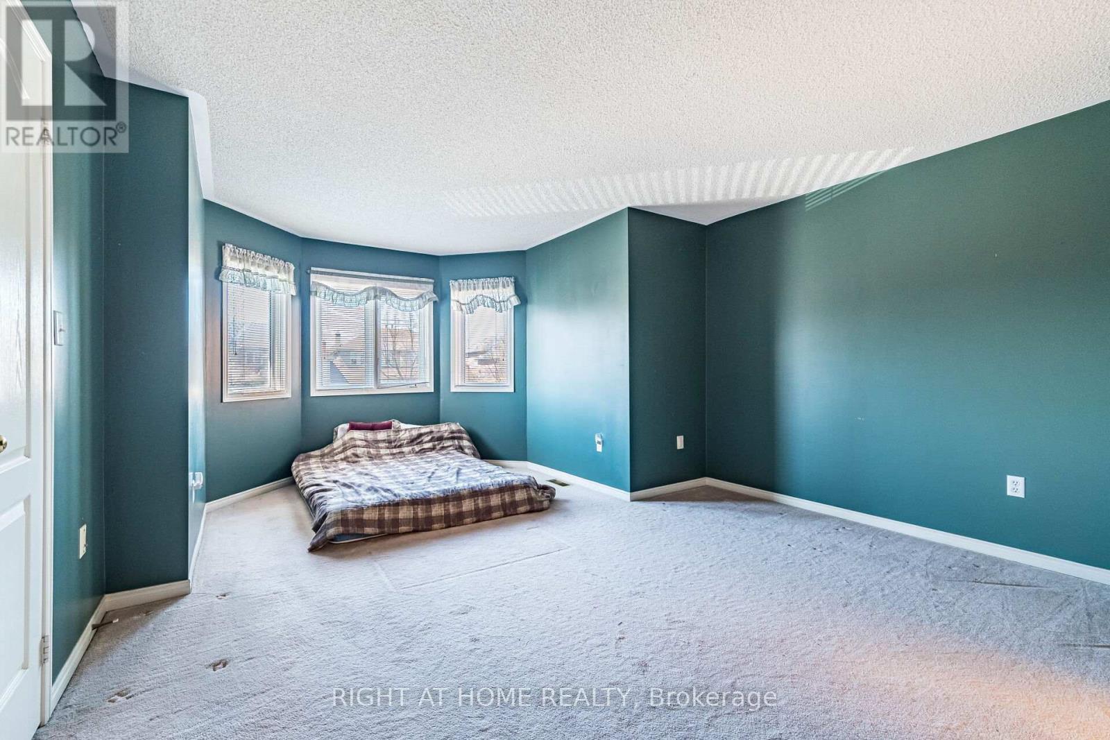 9 Woodstream Avenue, Brampton, Ontario  L6R 1N7 - Photo 23 - W13053748