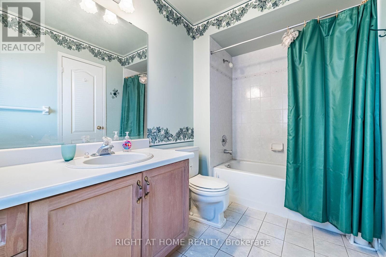 9 Woodstream Avenue, Brampton, Ontario  L6R 1N7 - Photo 25 - W13053748