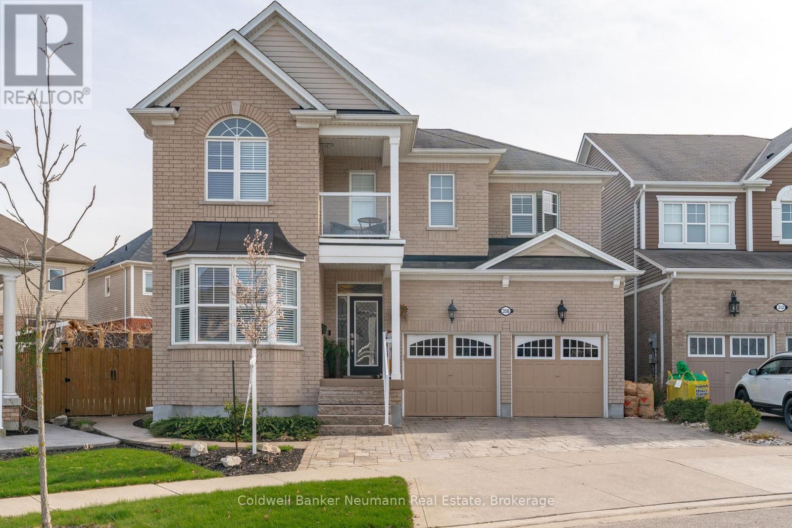 356 Falling Green Crescent, Kitchener, Ontario  N2R 0G4 - Photo 2 - X13052746