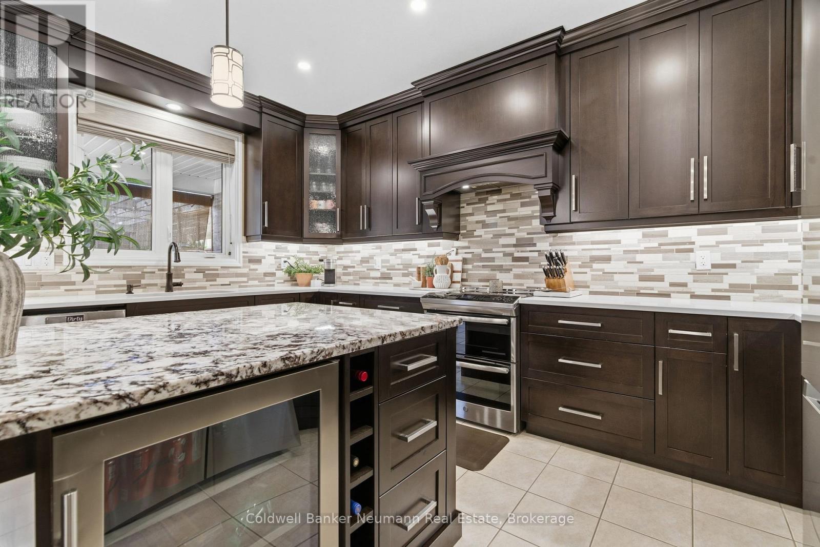 356 Falling Green Crescent, Kitchener, Ontario  N2R 0G4 - Photo 15 - X13052746