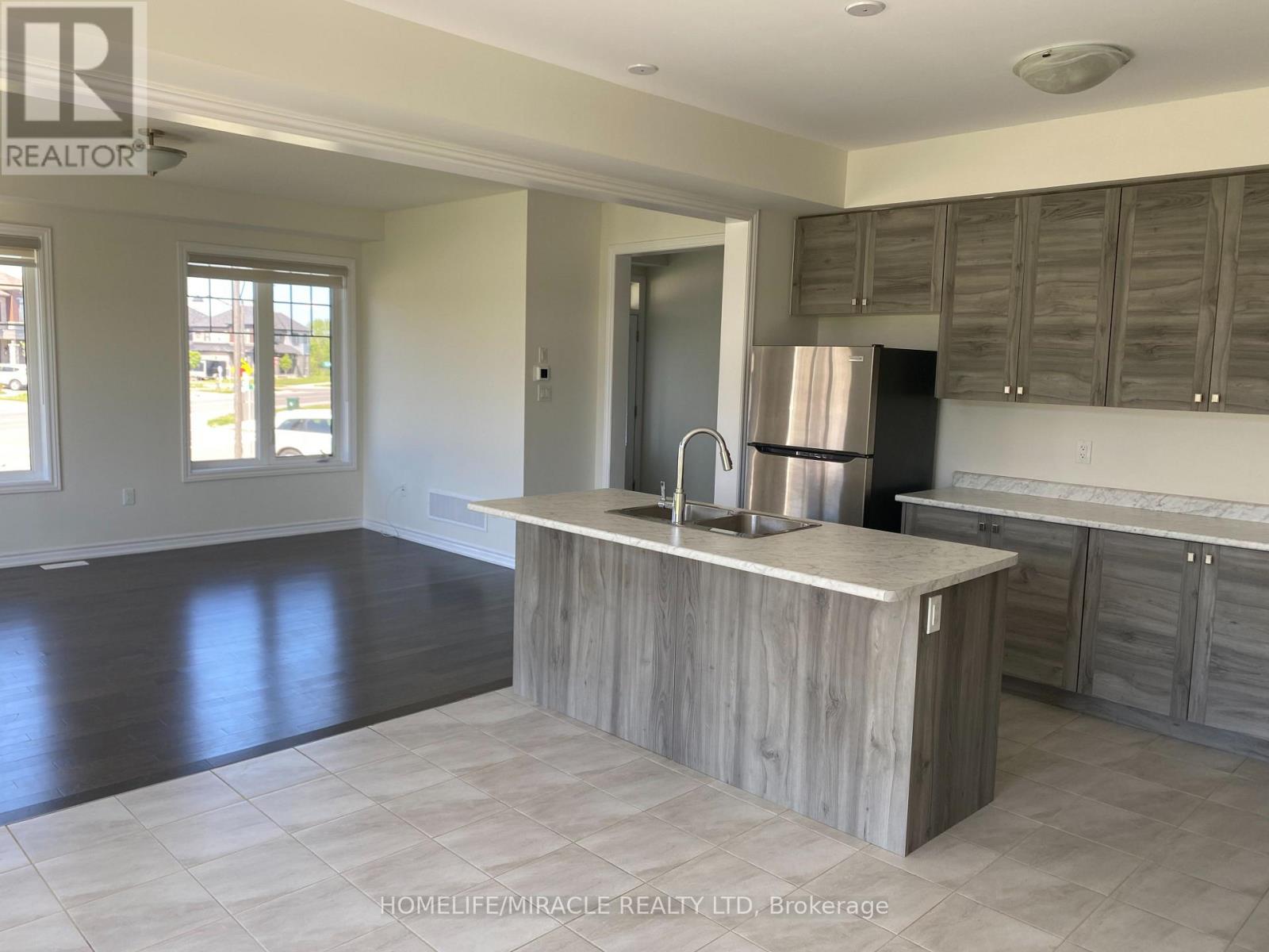 2 Cahill Drive, Brantford, Ontario  N3T 0V5 - Photo 12 - X13053634