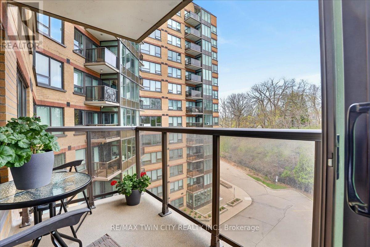 604 - 237 King Street W, Cambridge, Ontario  N3H 5L2 - Photo 18 - X13053664